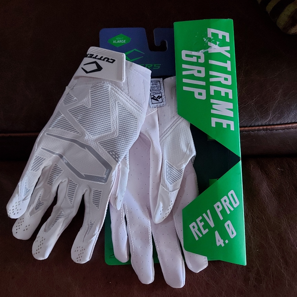 CUTTERS Rev Pro 4.0 Receiver Gloves Extreme Grip White Adult X-Large New